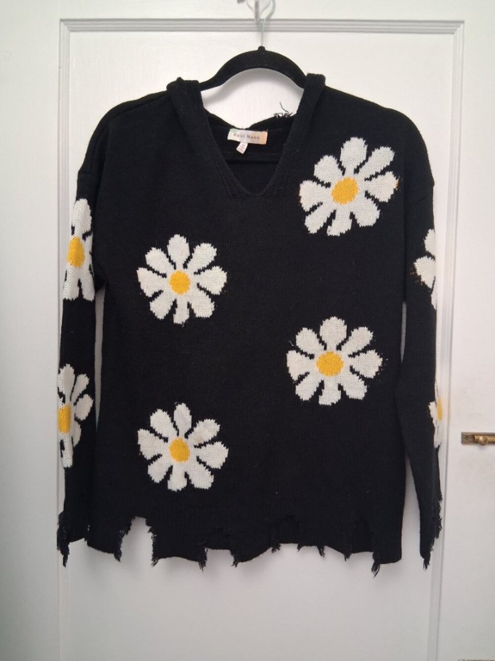 Women's Hazel Moon Black with Daises Sweater
